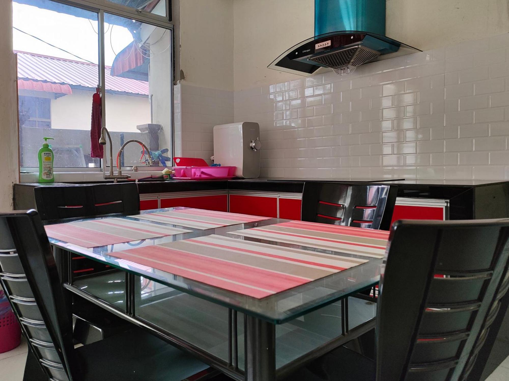 Sufiza Residence Kangar Buitenkant foto