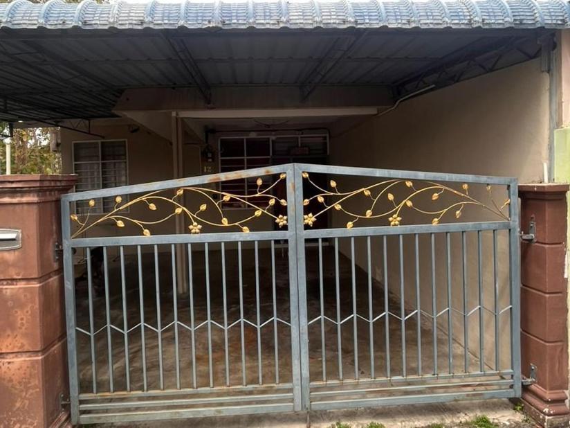 Sufiza Residence Kangar Buitenkant foto