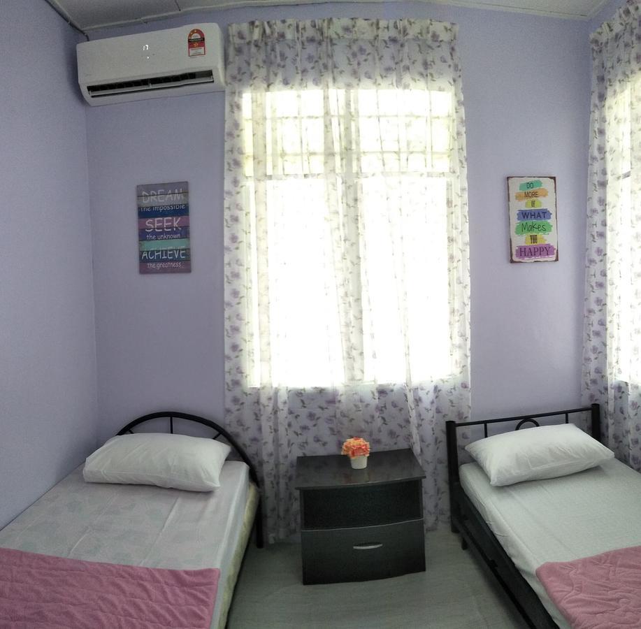Sufiza Residence Kangar Buitenkant foto